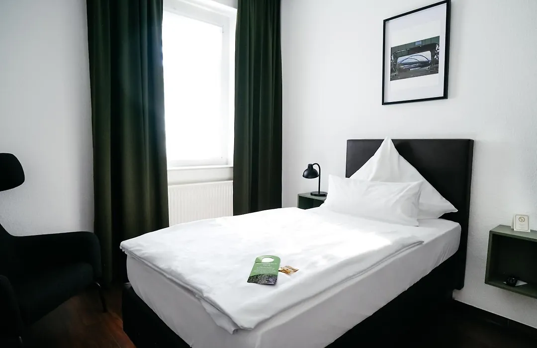 Hotel Neuhaus-1